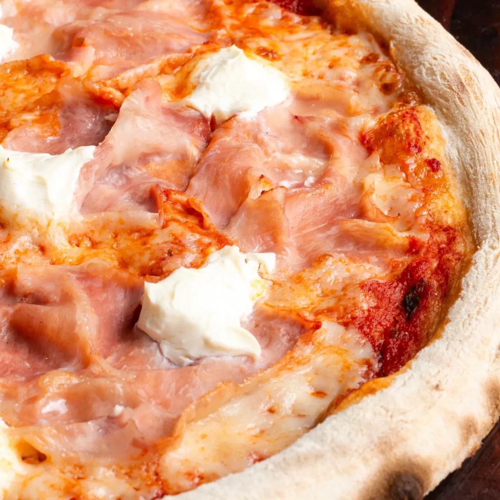Cremosa - Pizza cu carne