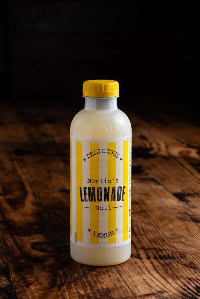 Lemonade 0.6L - Băuturi
