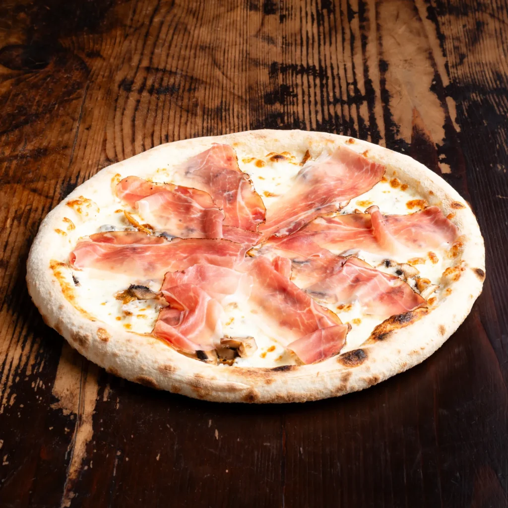 Montanara - Pizza cu carne