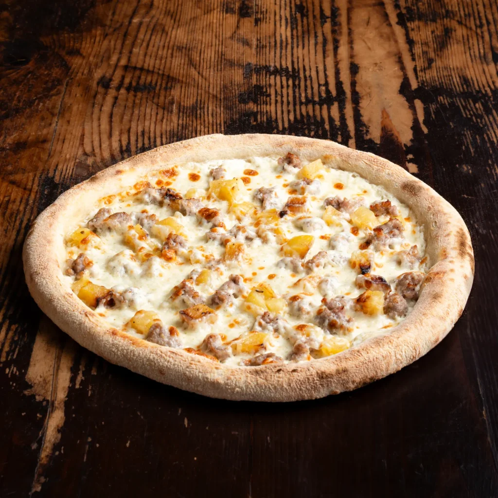 Patate e Salsiccia - Pizza cu carne
