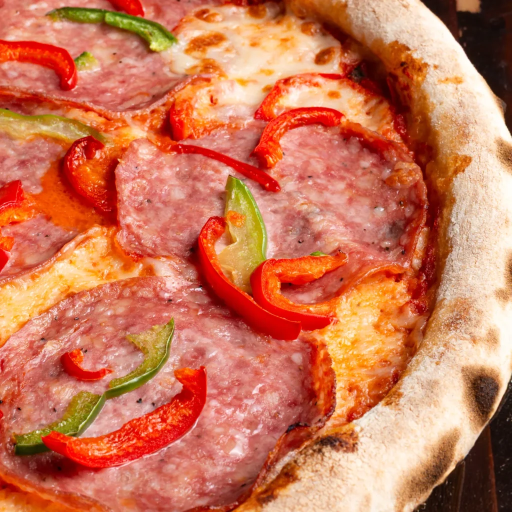 Salami - Pizza cu carne