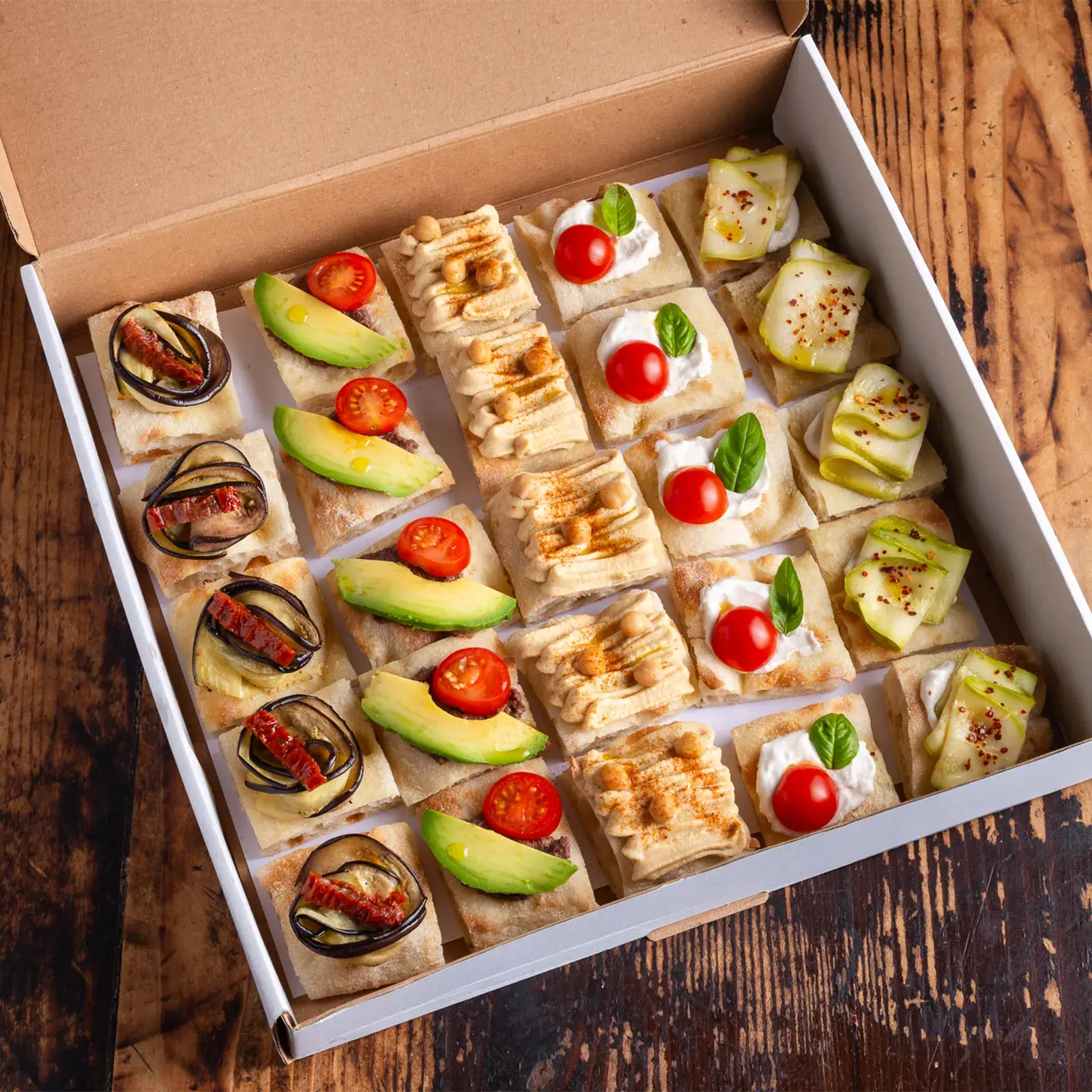 One bite vegan cutie mare - Platouri